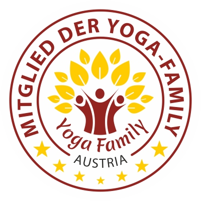 rundes Logo "Yoga Family Austria"